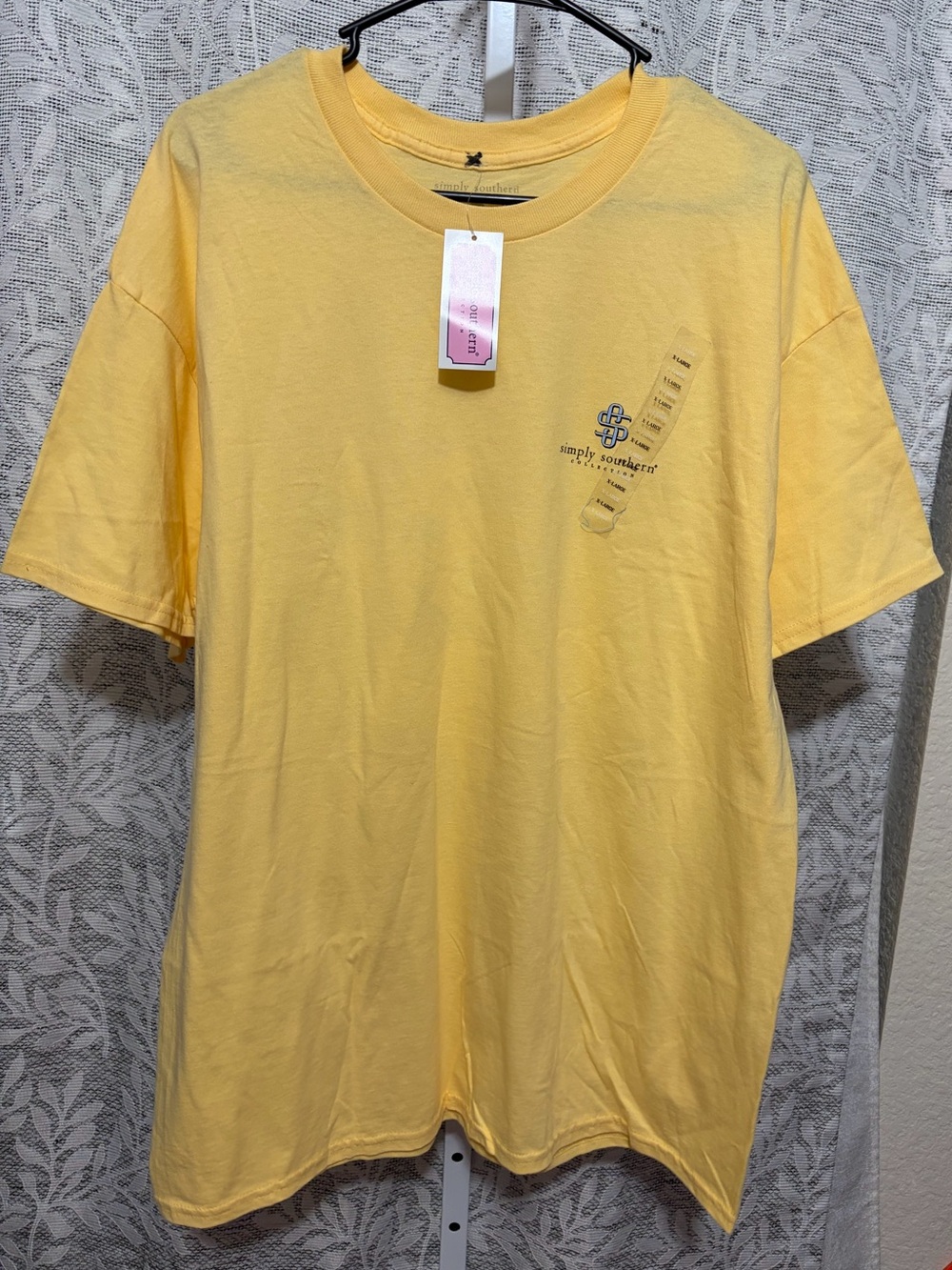 Simply southern TEE XL - Picture 2 of 3